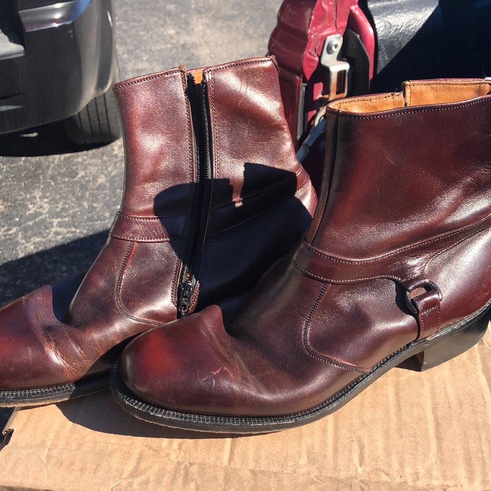 Very nice pair of Breather Wright boots 7 1/2 D